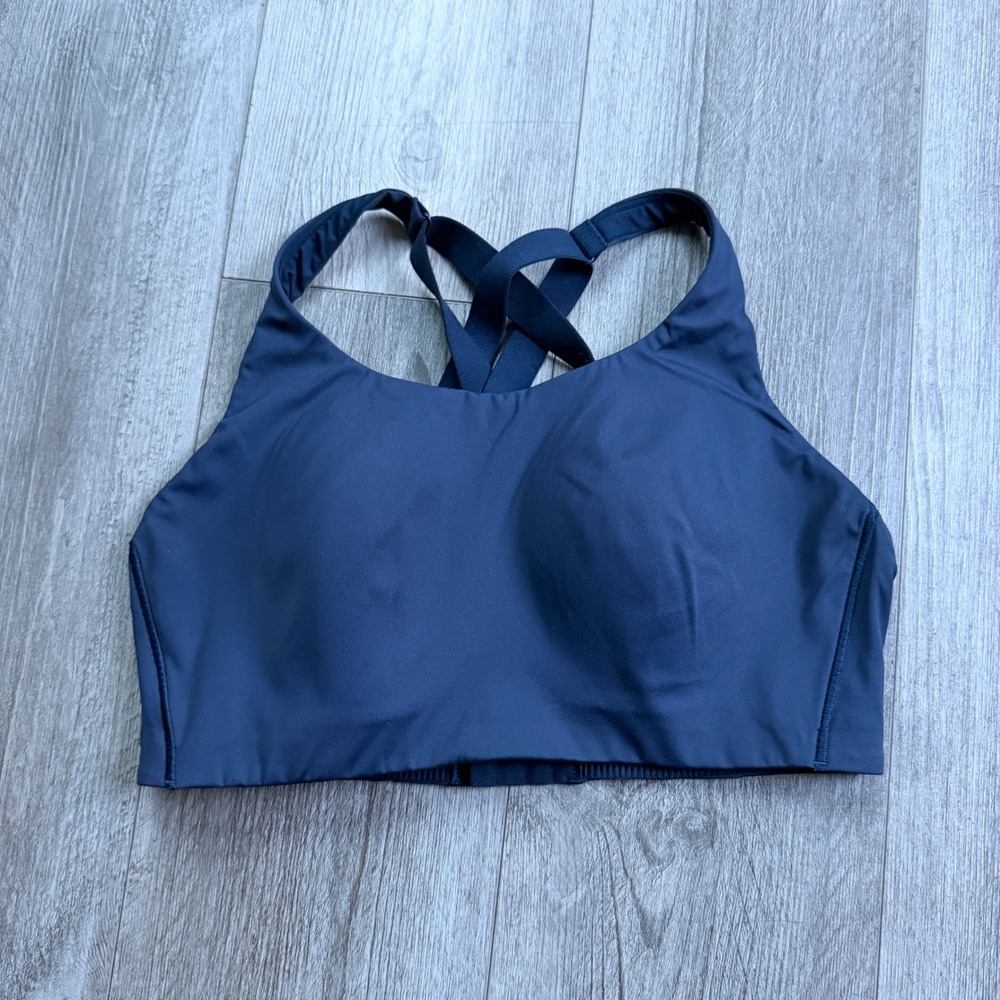 Lululemon Womens 36D Navy Sports Bra Cross Back High Support Yoga Gym